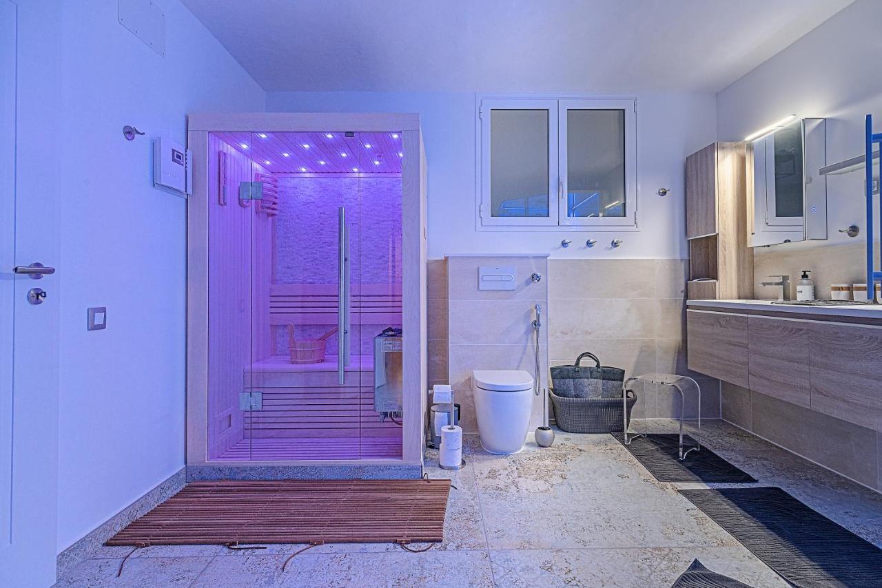 Mogan Luxury Apartment, Sea Views, Jacuzzi And Sauna. Kültér fotó