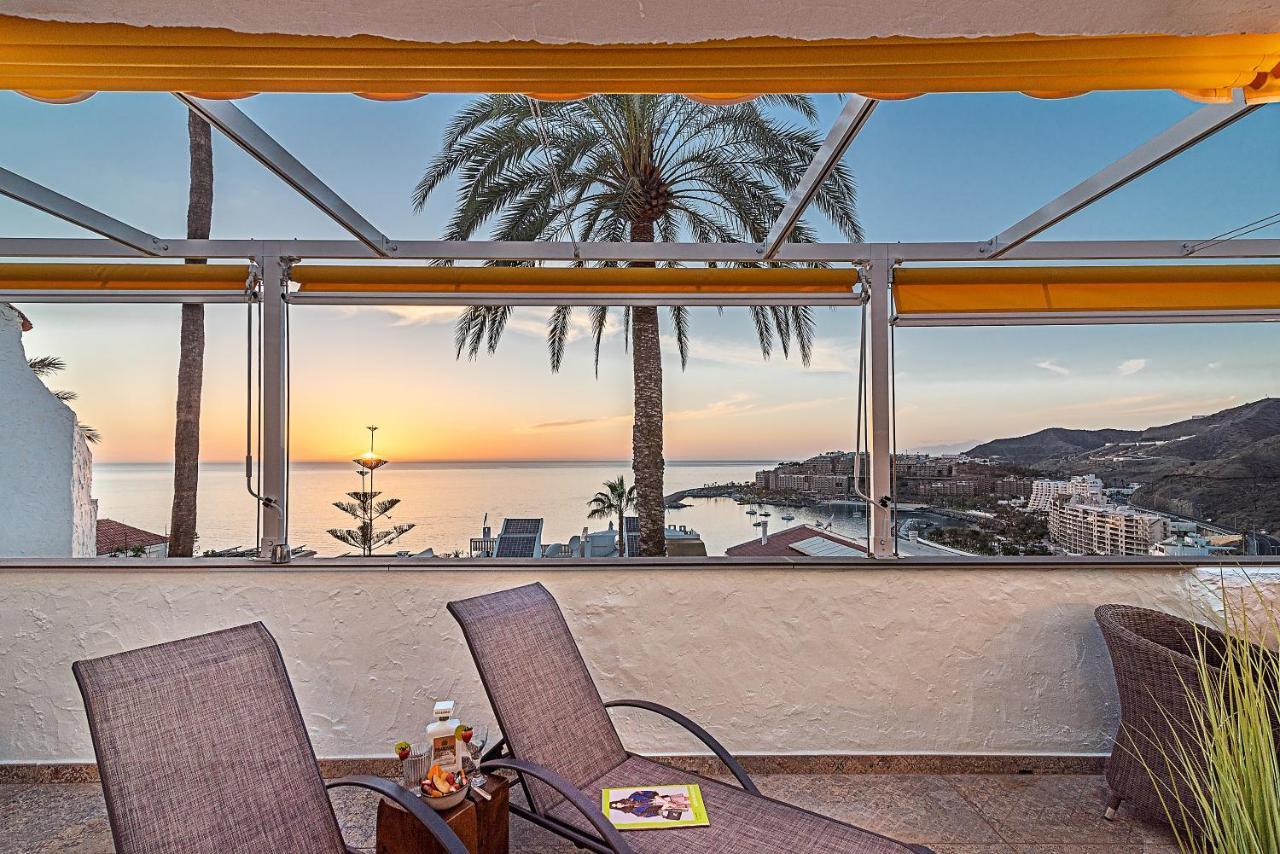 Mogan Luxury Apartment, Sea Views, Jacuzzi And Sauna. Kültér fotó