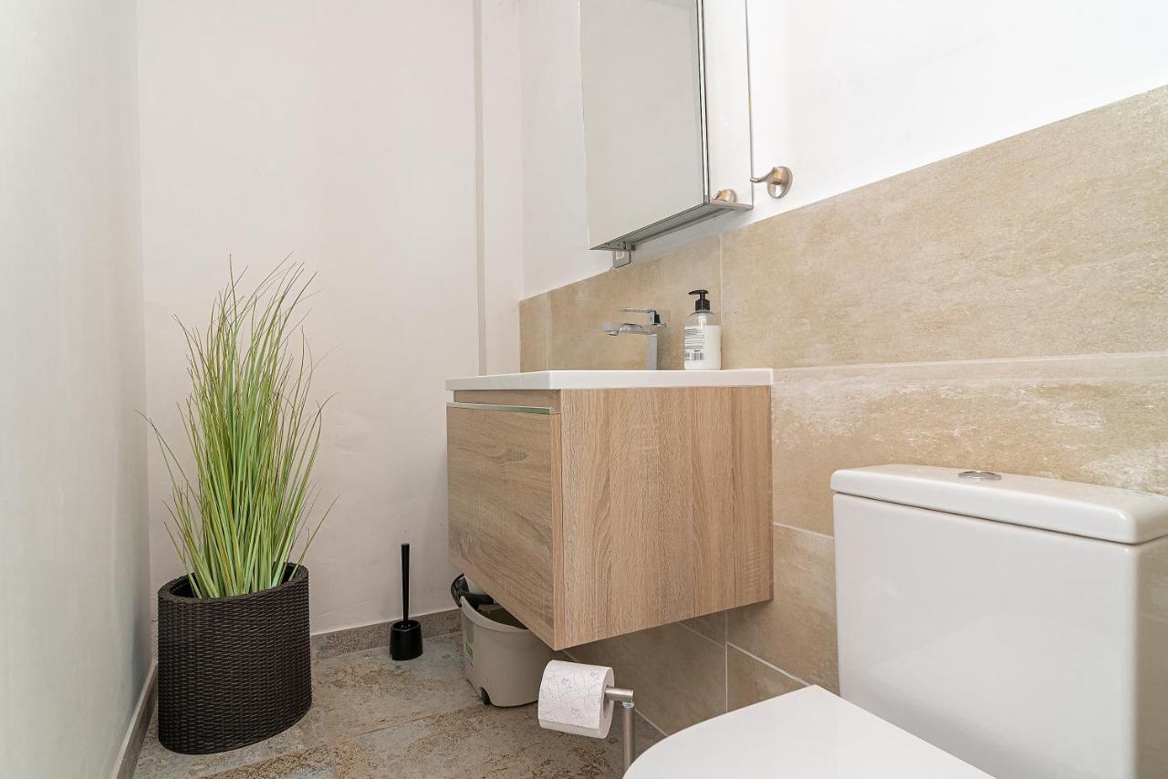 Mogan Luxury Apartment, Sea Views, Jacuzzi And Sauna. Kültér fotó